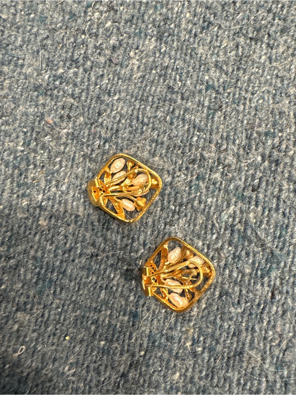 Gold & White Pearl-Detail Gold-Tone Brooch Set - Picture 3 of 3